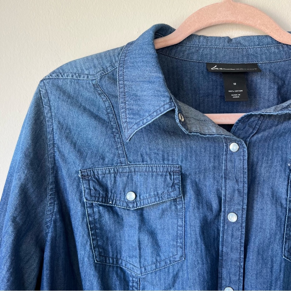 Lane Bryant Chambray Snap Button Front Shirt Roll… - image 3
